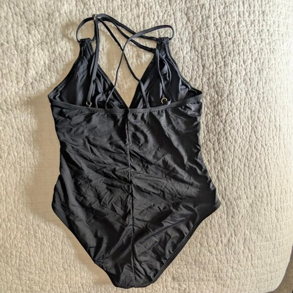 La Blanca Black Bathing Suit - Picture 2 of 7